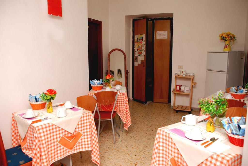 Domus Roma Casa de hóspedes Exterior foto